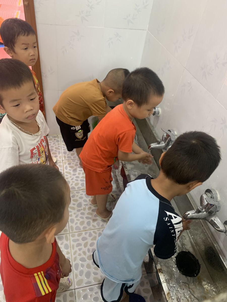 BÀI TUYÊN TRUYỀN VỆ SINH CÁ NHÂN VÀ TUYÊN TRUYỀN GIÁO DỤC BẢO VỆ MÔI TRƯỜNG CHO TRẺ MẦM NON